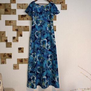 Vintage Pomare Women's 10 Hawaii Dress Hibiscus Maxi Flared Sleeve Zip Back